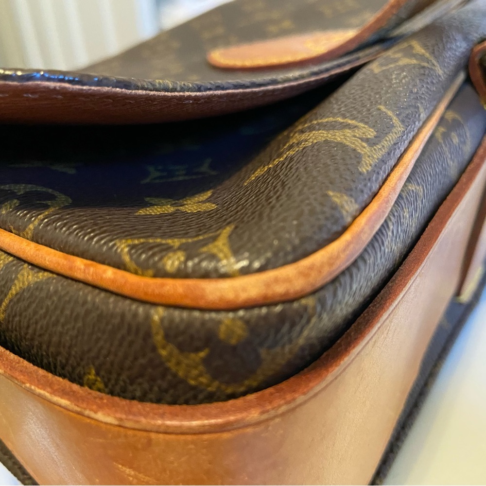 Louis Vuitton Monogram Cartouchiere Shoulder/Crossbody - Picture 8 of 14